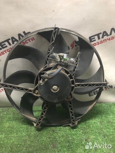 Вентилятор охлаждения радиатора Ford Focus 2 седан