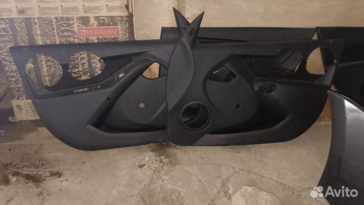 Дверные карты на LADA гранту