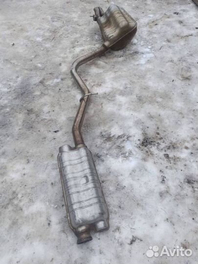 Задняя часть глушителя