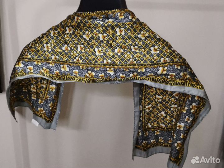 Платок шелк Pierre Balmain