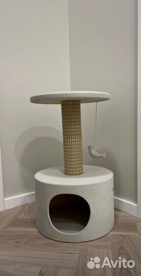 Домик для кошки с когтеточкой новый