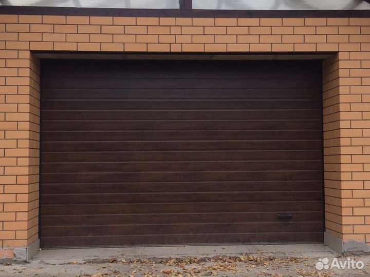 Секционные ворота