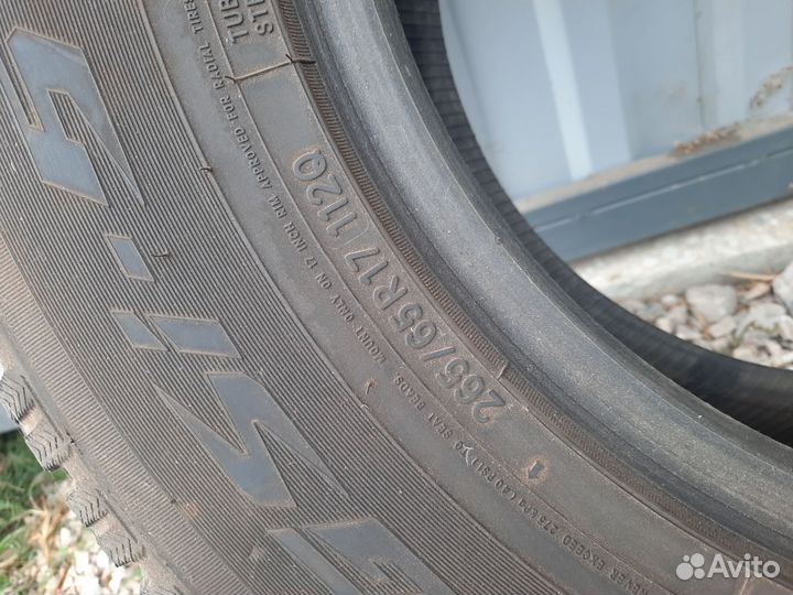 Toyo Observe GSi-5 265/65 R17