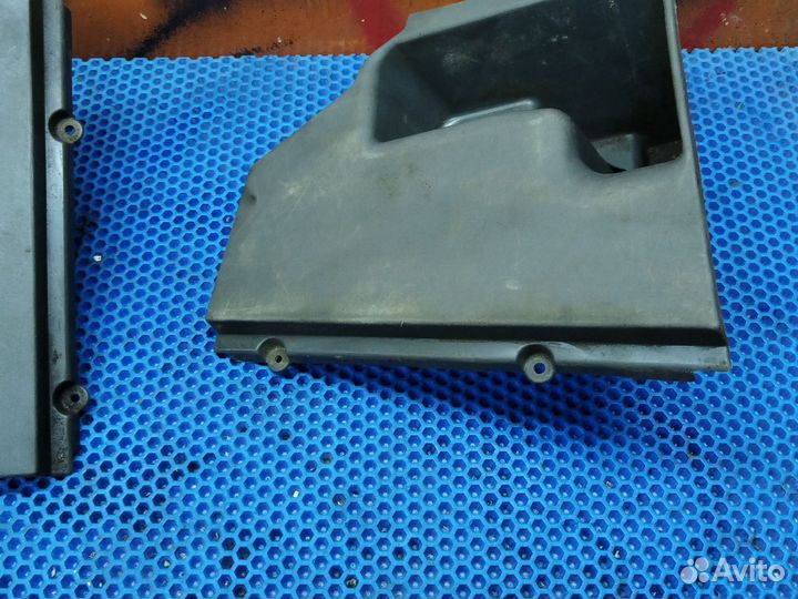 Бардачок багажника Mitsubishi Galant 8