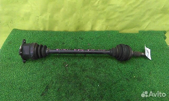 Привод задний левыйправый Toyota Harrier