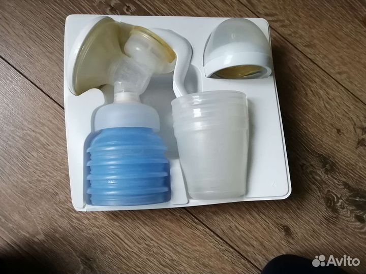 Молокоотсос ручной с универсальными контейнерами