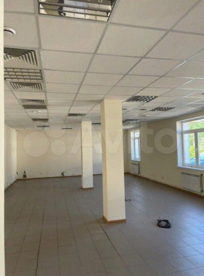 Здание, 139 м²