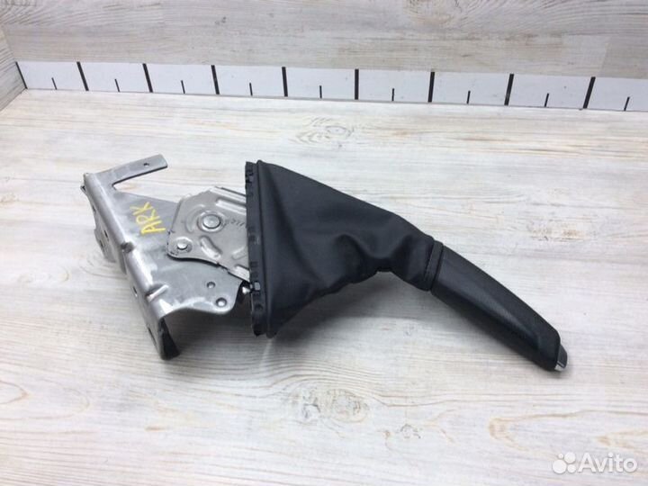 Рычаг стояночного тормоза Renault Arkana пробег 46