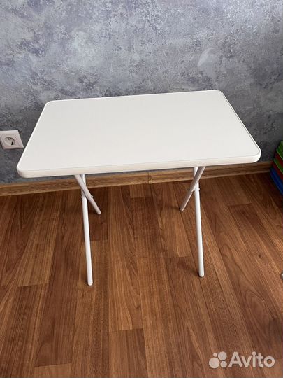 Детский столик