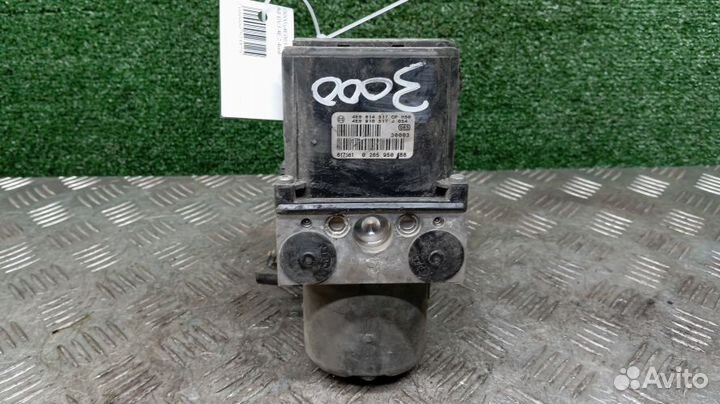 Блок abs Audi A8