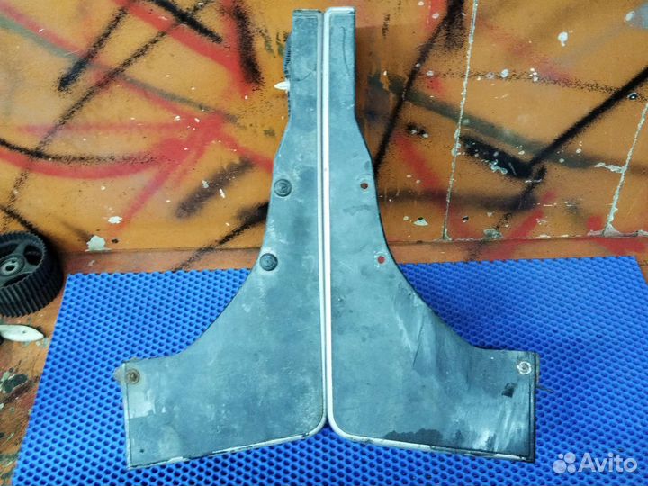 Брызговики передние Mitsubishi RVR giper R