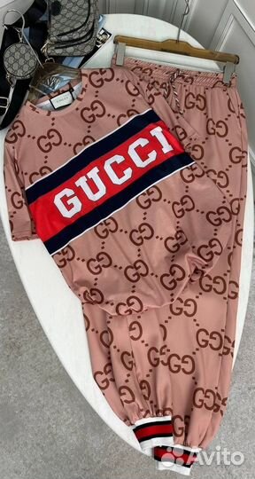 Костюм gucci