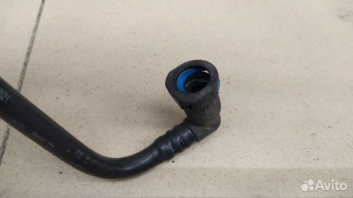 Трубка топливная A6 C6,4F 2005-2011