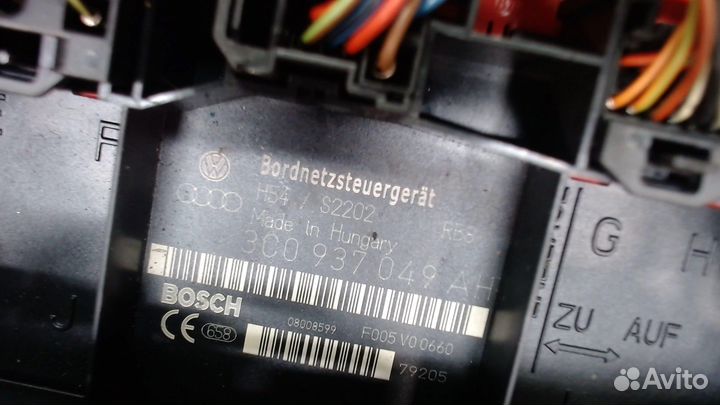 Блок управления бортовой сети Volkswagen Tiguan, 2008