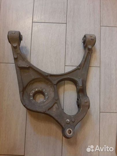 Рычаг задний ниж Jeep Grand Cherokee 4 WK2 2010-21