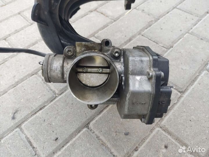 Коллектор впускной в сборе 1.4 KFW Пежо 206