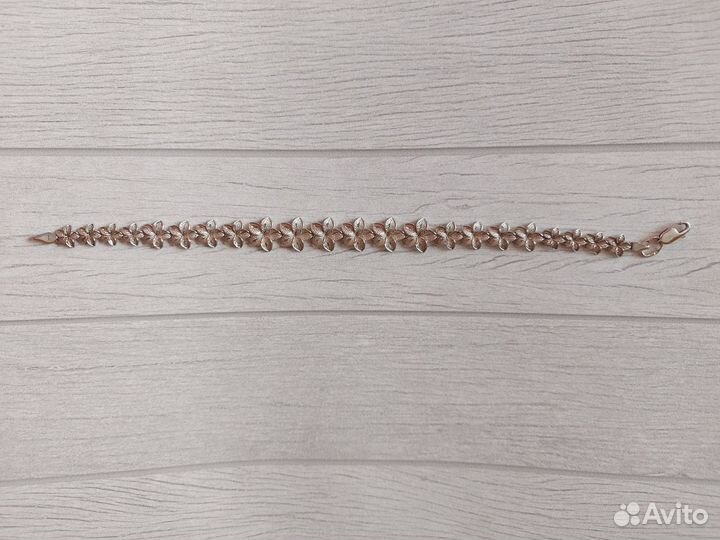 Браслет из серебра цветы