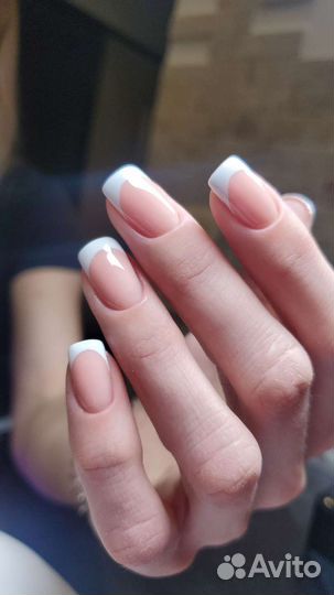 Маникюр, педикюр