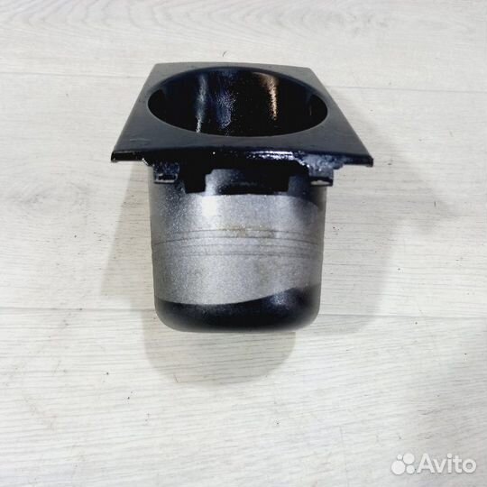 Подстаканник Land Rover Range Rover LM M62B44 2004