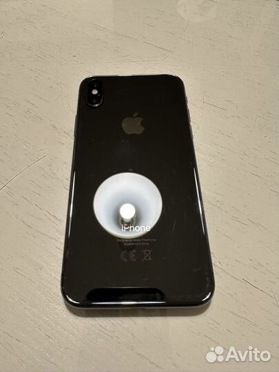 Телефон iPhone X 64gb
