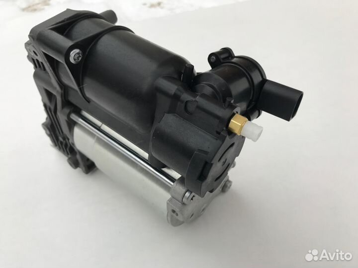 Компрессор пневмоподвески BMW X5 E70 3.0d новый