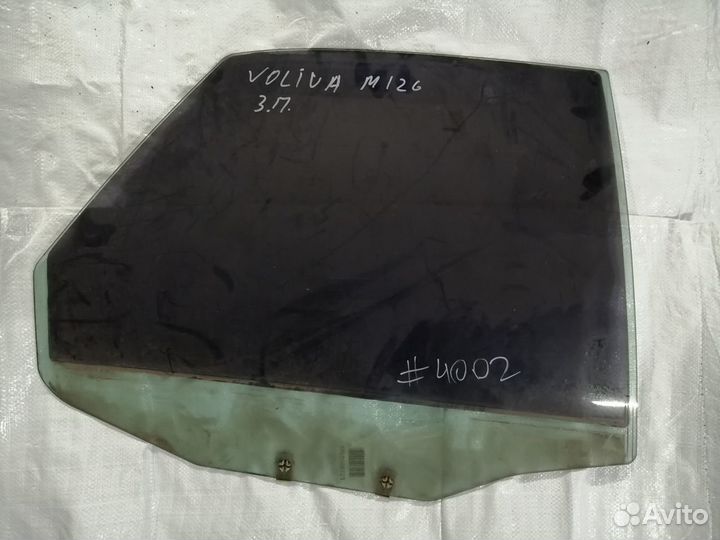 Стекло двери задней правой Volvo S40