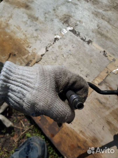 Трубка Гур Peugeot 206 1,4