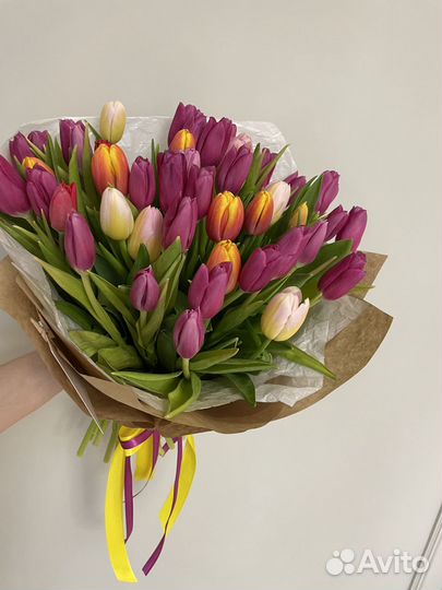 Цветы тюльпаны и букеты с доставкой