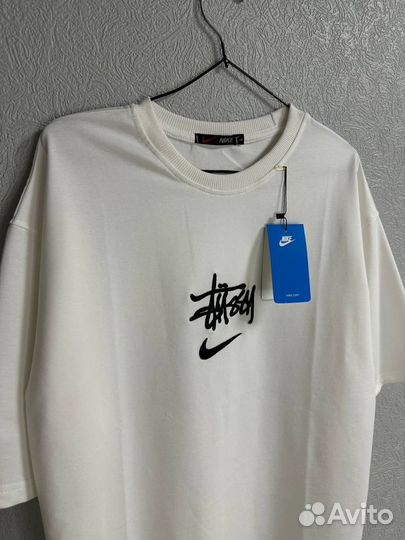 Футболка Nike Stussy