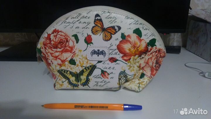 Косметичка кожаная