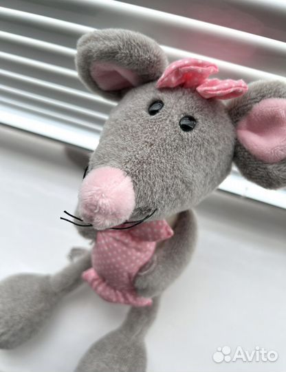 Новая мягкая игрушка мышка с конфетой