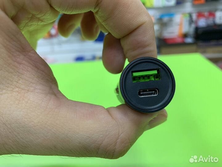 Автомобильная зарядка