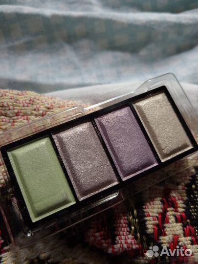 Cle de peau тени