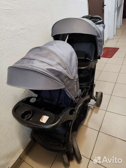 Коляска для двойни и погодок