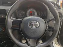 Toyota Vitz 1.0 CVT, 2019, 54 000 км, с пробегом, цена 1 270 000 руб.