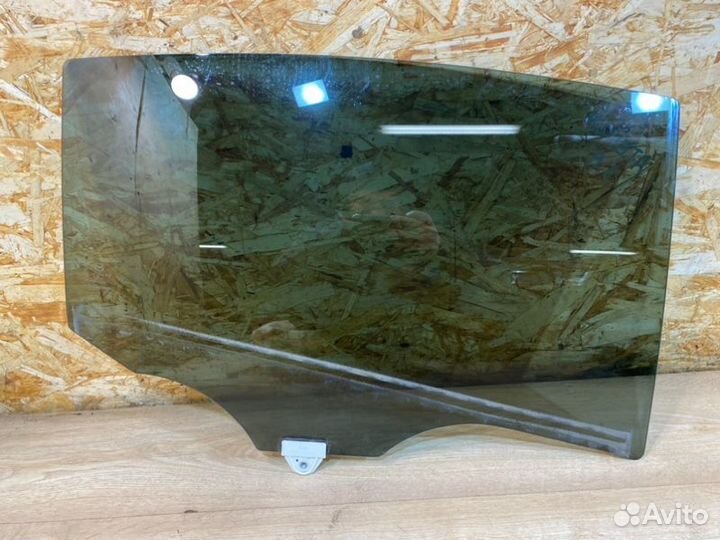 Стекло двери заднее правое Mazda Mazda6 GJ 2.2