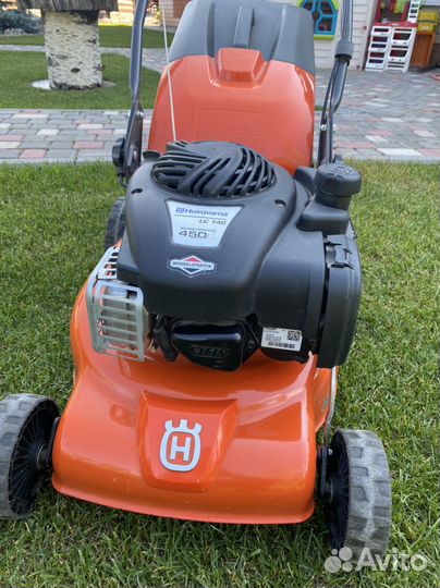 Газонокосилка бензиновая husqvarna LC140