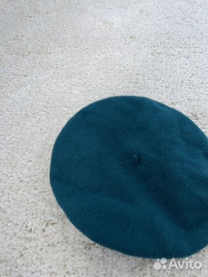 Берет из кашемира для девочки