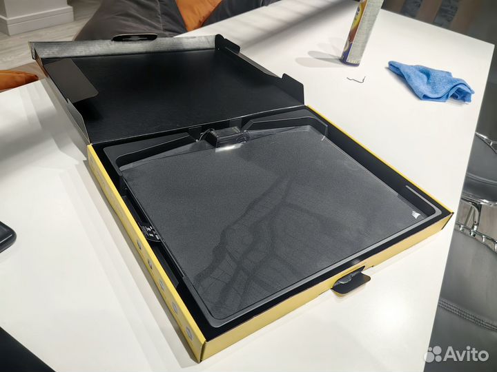 Коврик Corsair Gaming MM800 RGB polaris