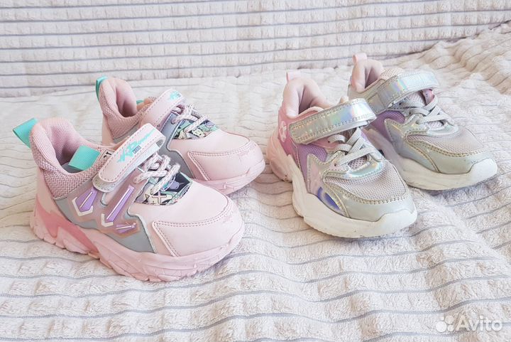 Кроссовки для девочки