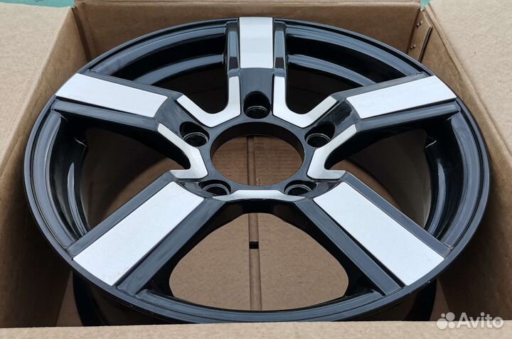 Нива, Шеви Нива R16 новые