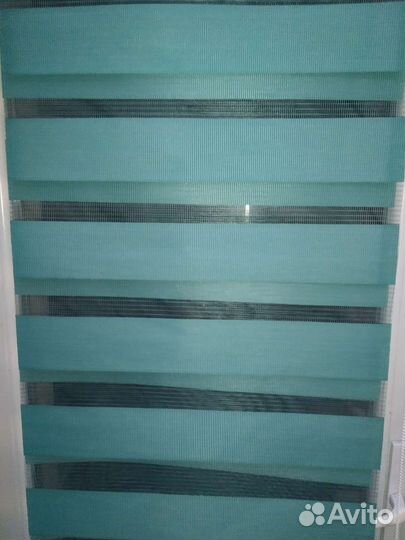 Рулонная штора днь-ночь