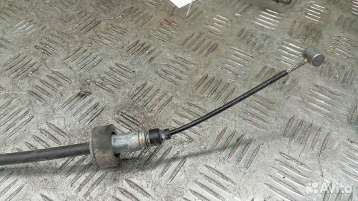 Тросик ручного тормоза Kia Sportage Правый