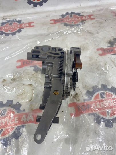 Насос маслянный Mercedes-Benz M-Class W164 M272E35