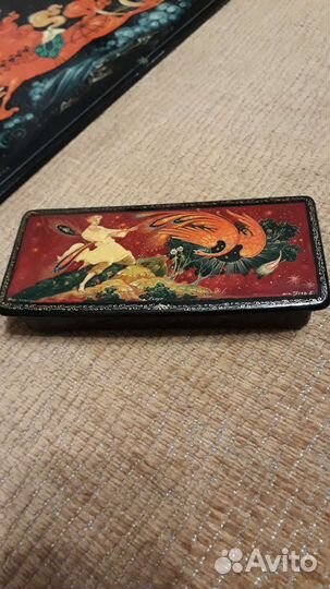 Шкатулка и панно Холуй