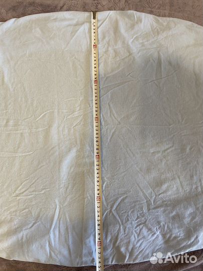 Круглая простынь на резинке в детскую кровать