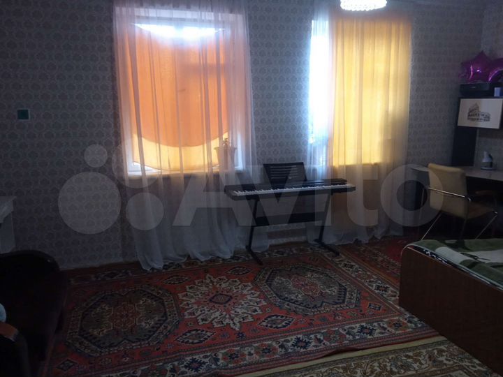 Дом 56 м² на участке 1 сот.