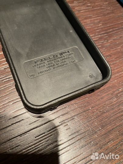 Чехол на iPhone 4s magpul