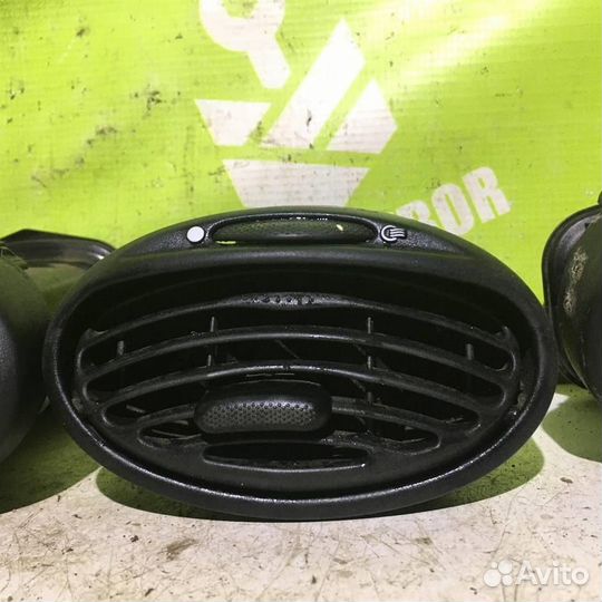 Дефлектор воздушный Форд Фокус 1