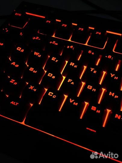 Клавиатура проводная HyperX Alloy Core RGB